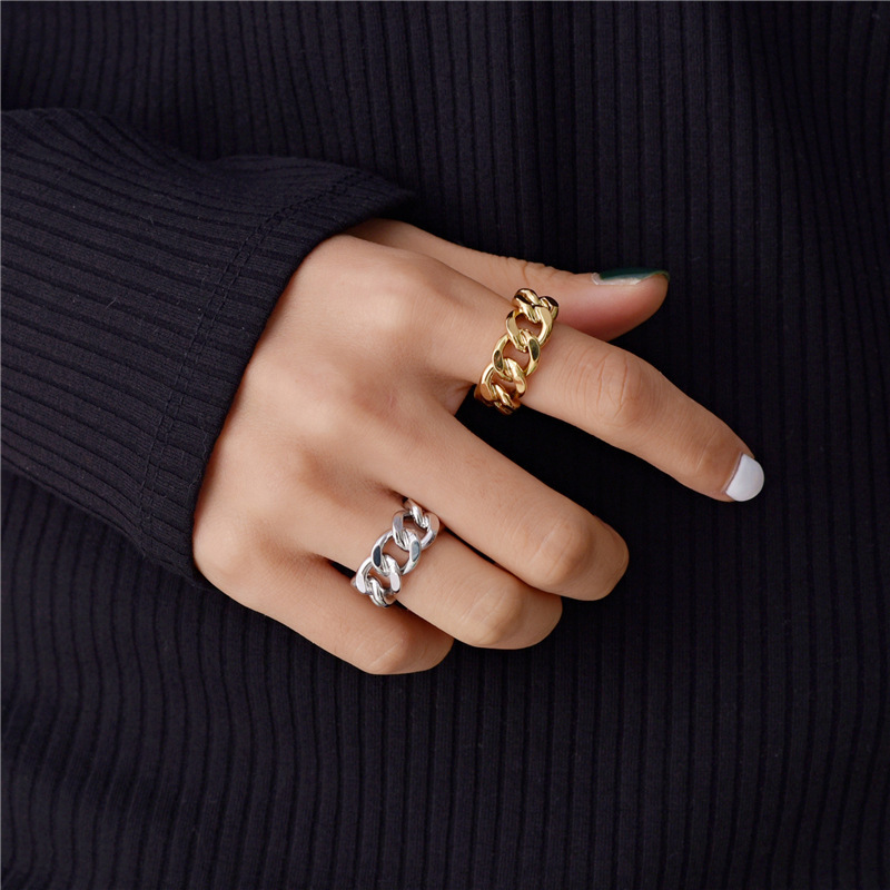 Fashion ring chain with unique design - Image 4